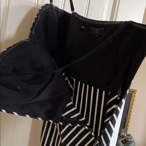 GUESS evening mini dress. - Picture 4 of 8